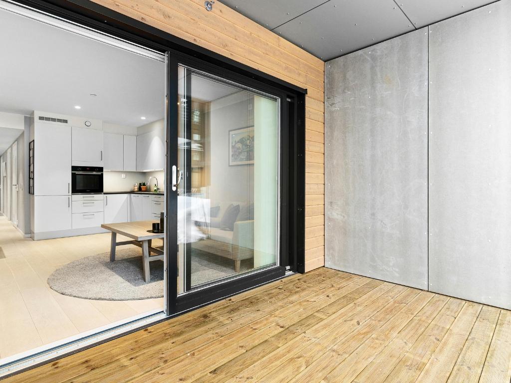 Storm Doors 101: Installation Tips, Maintenance, and Upkeep to Make Yours Last