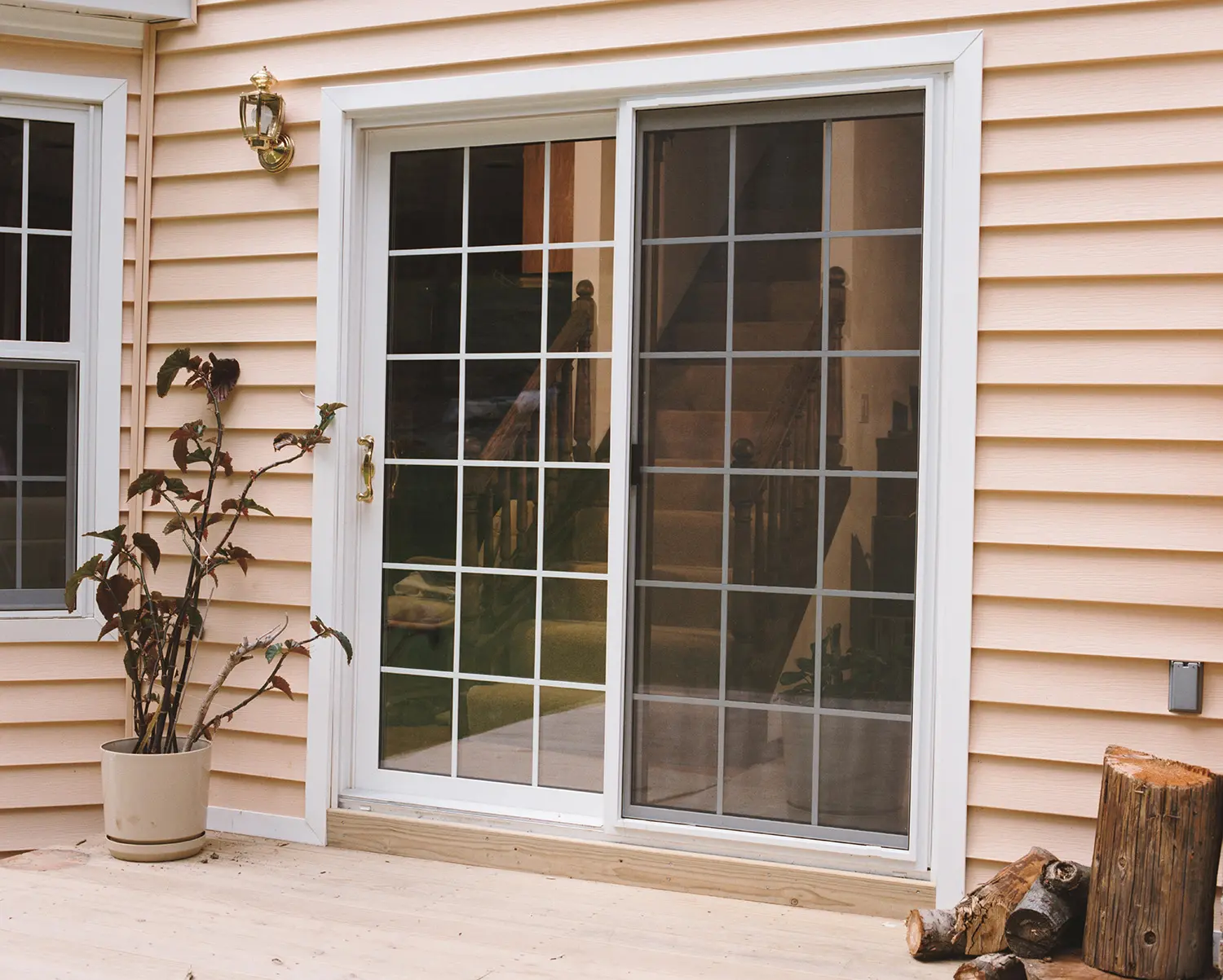 Choosing the Right Patio Door: A Comprehensive Guide
